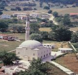Ağaçlı Mosque